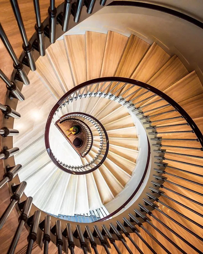 I Travel To See Spiral Staircases, Here Is What I Found In Barcelona