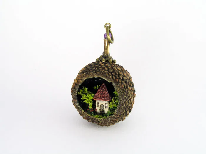 I Make Entire Miniature Worlds Inside Pieces Of Jewelry