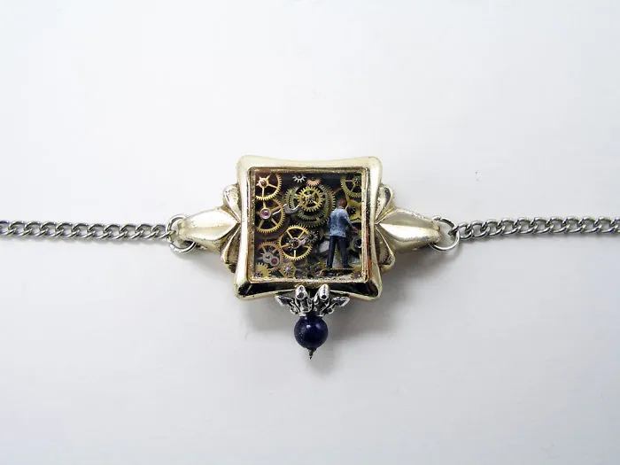 I Make Entire Miniature Worlds Inside Pieces Of Jewelry