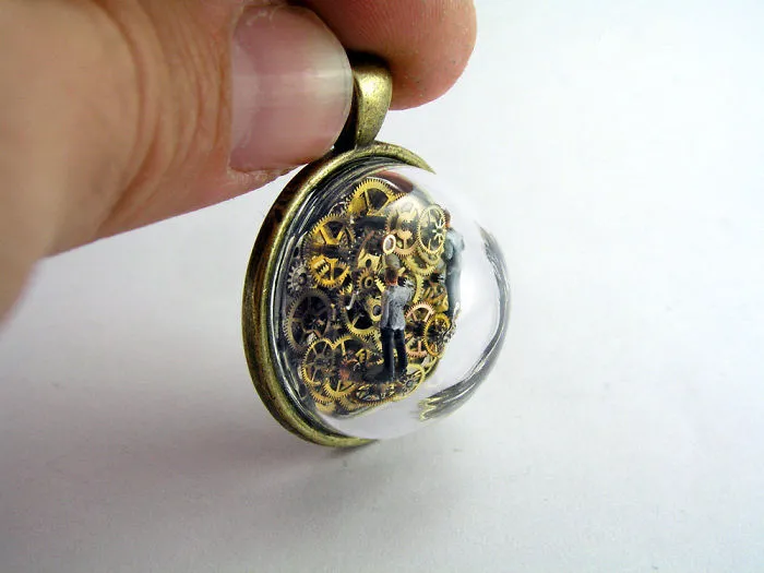 I Make Entire Miniature Worlds Inside Pieces Of Jewelry