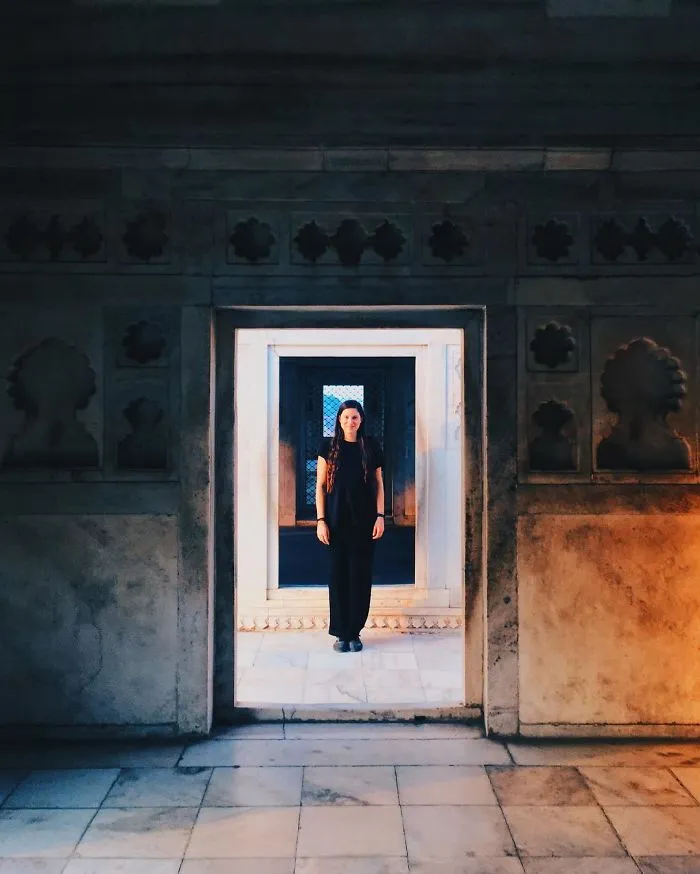 Point 86 // Agra Fort // India