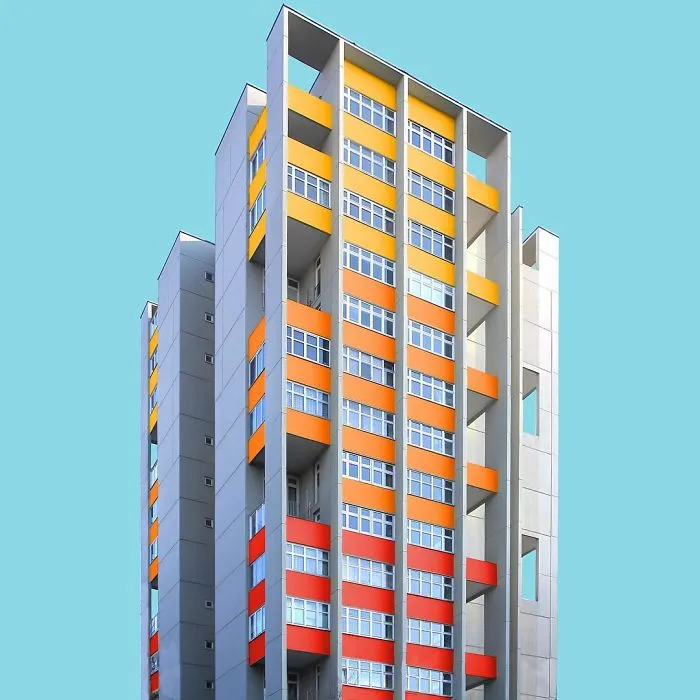 I Got Bored By The Gray Cityscape Of Berlin, So I Started To Colorize Buildings With Photoshop