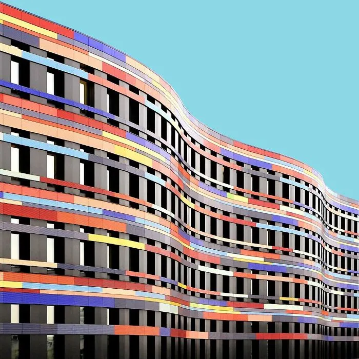 I Got Bored By The Gray Cityscape Of Berlin, So I Started To Colorize Buildings With Photoshop