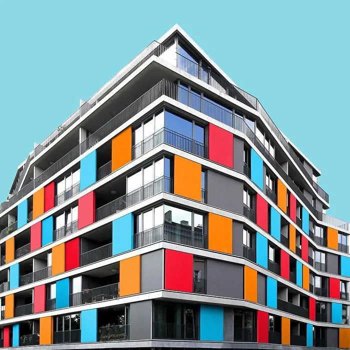 I Got Bored By The Gray Cityscape Of Berlin, So I Started To Colorize Buildings With Photoshop