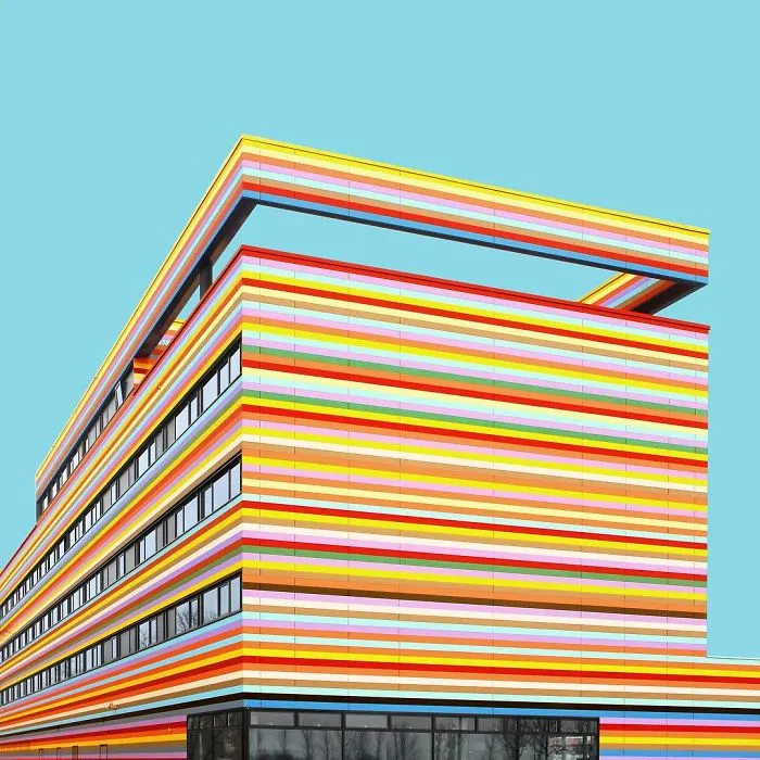 I Got Bored By The Gray Cityscape Of Berlin, So I Started To Colorize Buildings With Photoshop