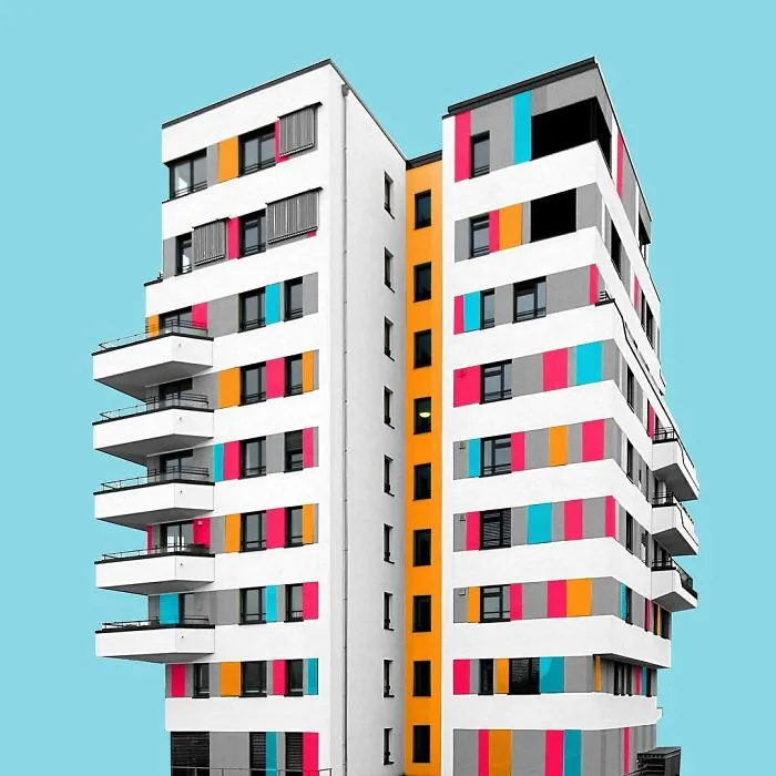 I Got Bored By The Gray Cityscape Of Berlin, So I Started To Colorize Buildings With Photoshop