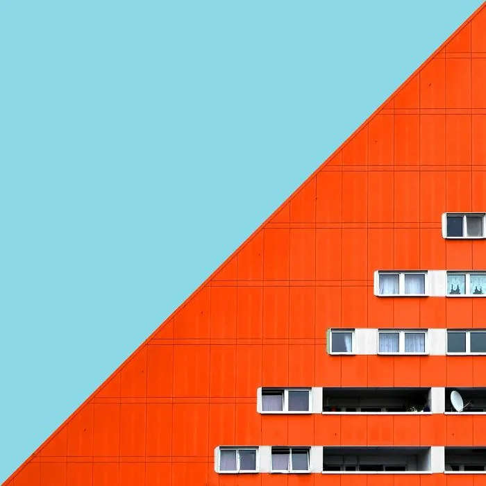 I Got Bored By The Gray Cityscape Of Berlin, So I Started To Colorize Buildings With Photoshop
