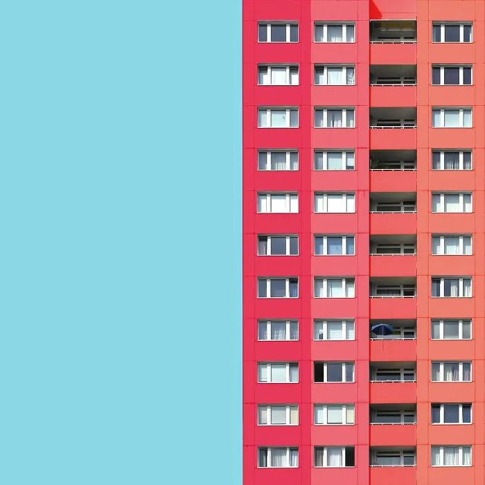 I Got Bored By The Gray Cityscape Of Berlin, So I Started To Colorize Buildings With Photoshop