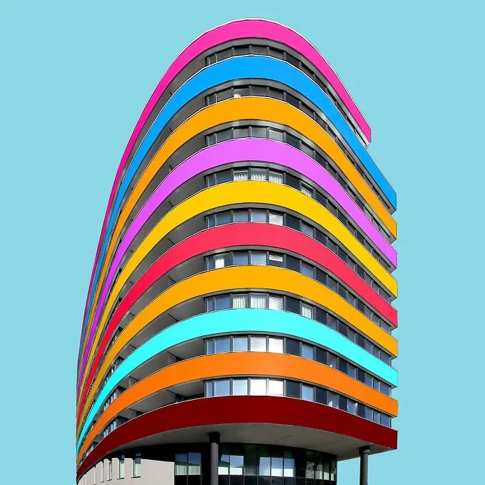 I Got Bored By The Gray Cityscape Of Berlin So I Started To Colorize Buildings With Photoshop