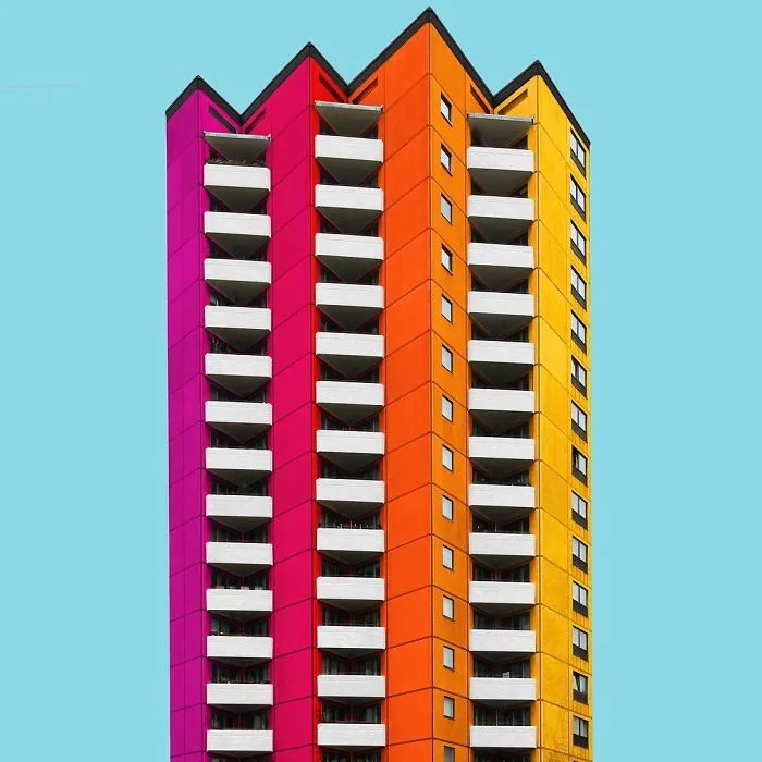 I Got Bored By The Gray Cityscape Of Berlin, So I Started To Colorize Buildings With Photoshop