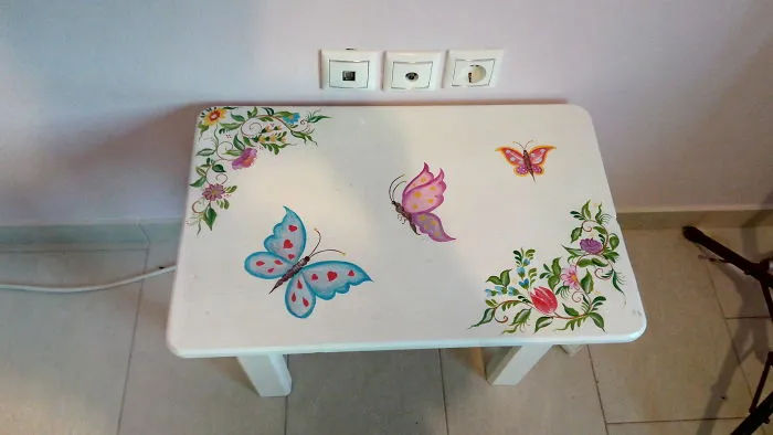 We Wanted To Make A Small Boring Table Into Something More Exciting And It Turned Out To Be A Work Of Art!