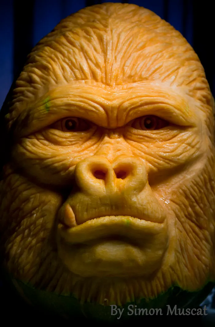 I Turn Fruits And Vegetables Into Intricate Carvings