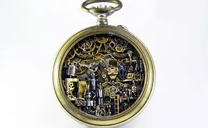I Make Entire Miniature Worlds Inside Pieces Of Jewelry