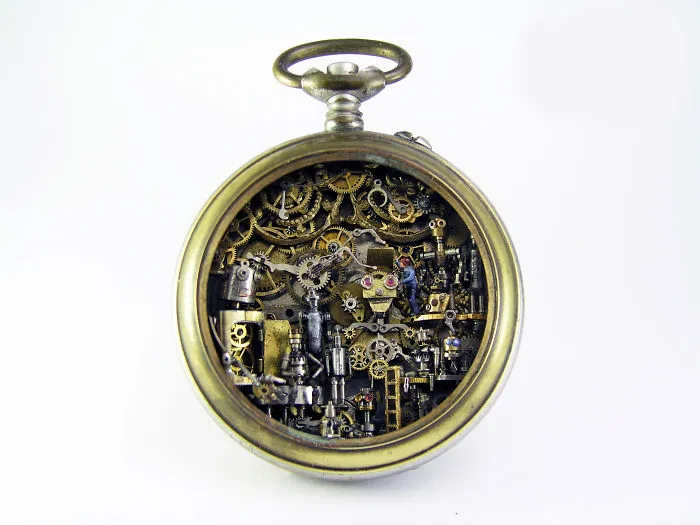 I Make Entire Miniature Worlds Inside Pieces Of Jewelry