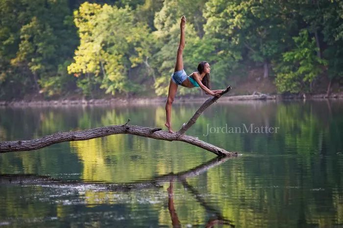 20 Children Effortlessly Performing Impossible Dance Moves
