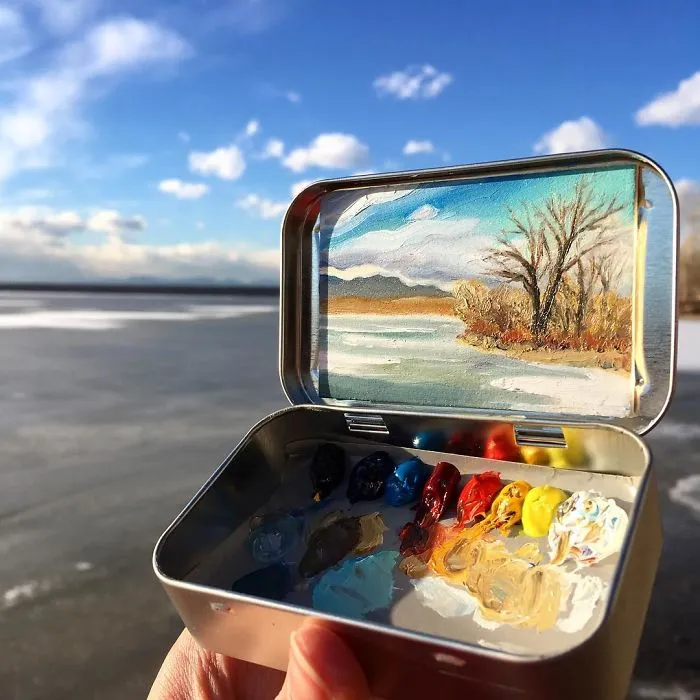 Travel Around The USA With These Tiny Landscapes In Mint Tins