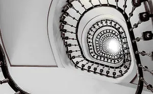 I Travel To See Spiral Staircases, Here Is What I Found In Barcelona