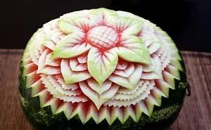 I Turn Fruits And Vegetables Into Intricate Carvings