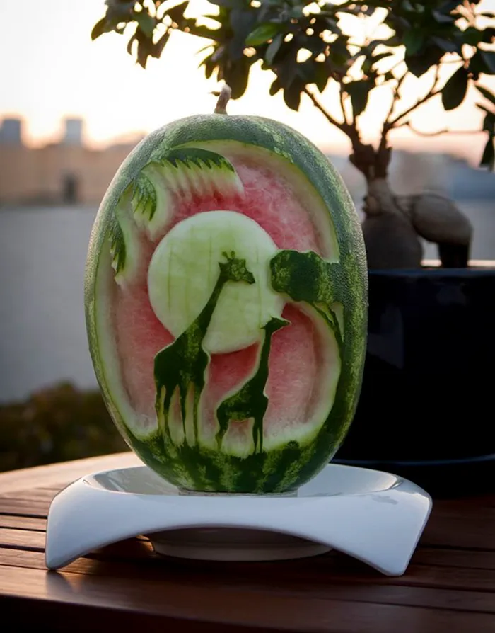 I Turn Fruits And Vegetables Into Intricate Carvings