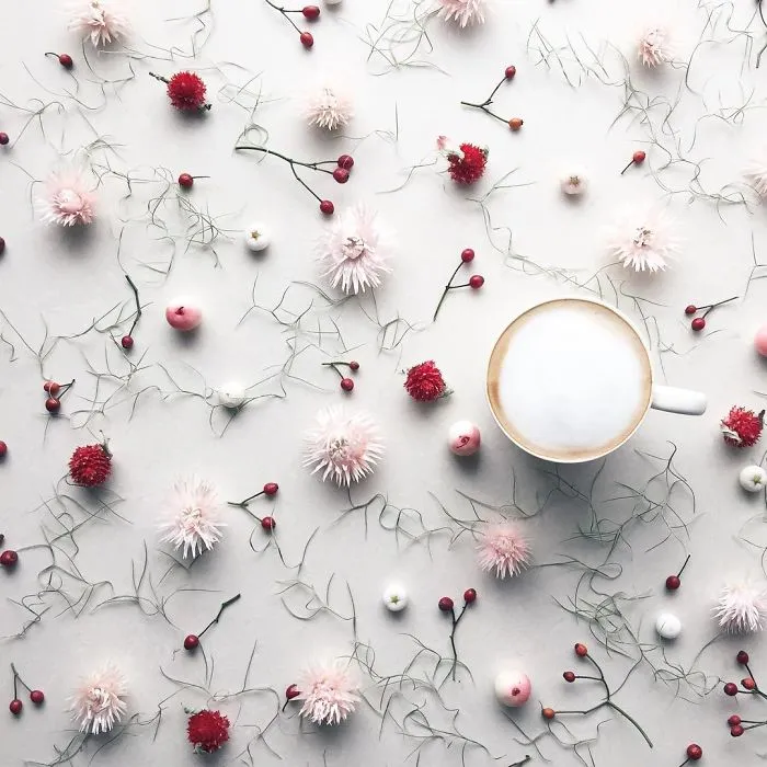 Japanese Artist Creates A Unique Visual Diary While Having Her Coffee