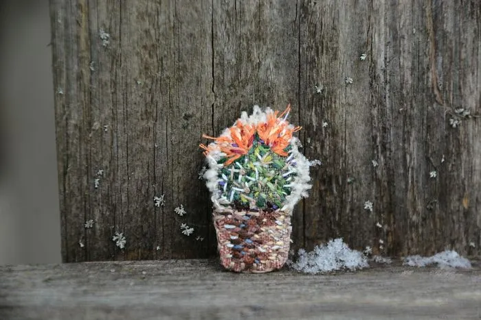 I Found Amazing Thread Painted Animals On Brooches By Russian Artist