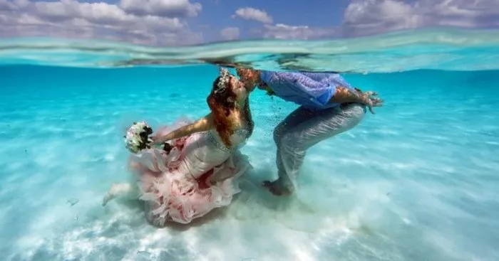 These Wedding Photos Were Shot In The Middle Of The Ocean