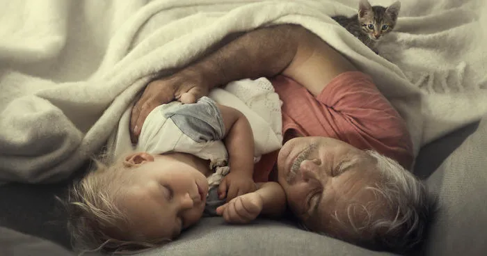 Immigrant Mother Captures The Incredible Bond Between Her Children And Their Grandparents As They See Each Other Just Once A Year