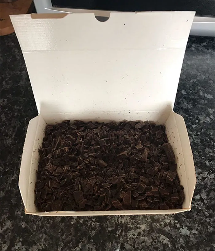 Just Got Bella Italia Delivered. I Ordered A Side Of Chips To Come With It. What I Actually Got Was A Side Of Chocolate Chips