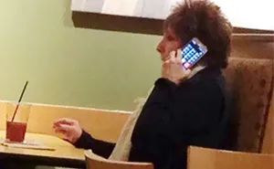 44 Older People Failing At Technology So Terribly It's Hard Not To Laugh