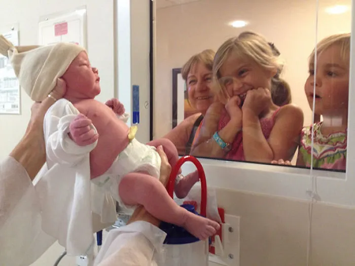 My Daughters Meet Their Baby Brother For The First Time
