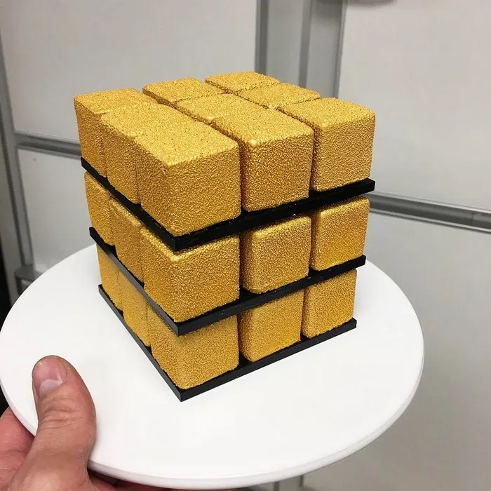 Rubik’s Cakes Are A Thing And They're Too Pretty To Eat