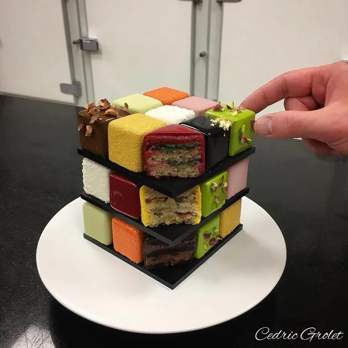 Rubik’s Cakes Are A Thing And They're Too Pretty To Eat