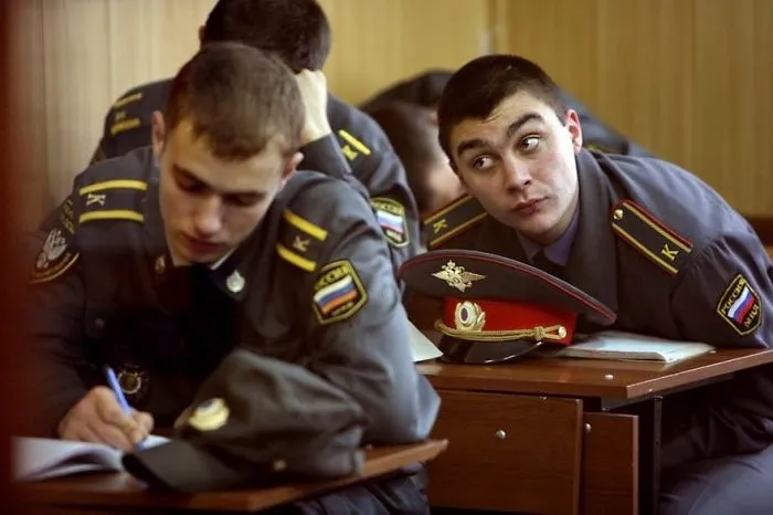 170 Honest Pictures Of Russia You'll Never See On Postcards By Street Photographer Alexander Petrosyan