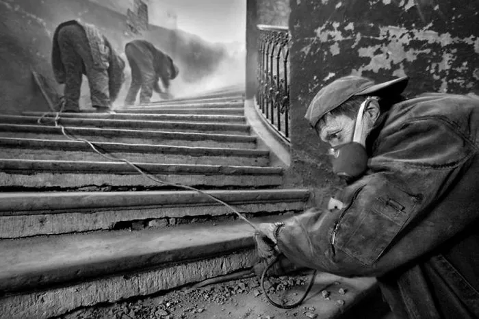 170 Honest Pictures Of Russia You'll Never See On Postcards By Street Photographer Alexander Petrosyan