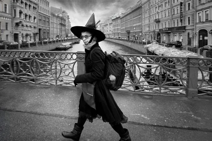 170 Honest Pictures Of Russia You'll Never See On Postcards By Street Photographer Alexander Petrosyan