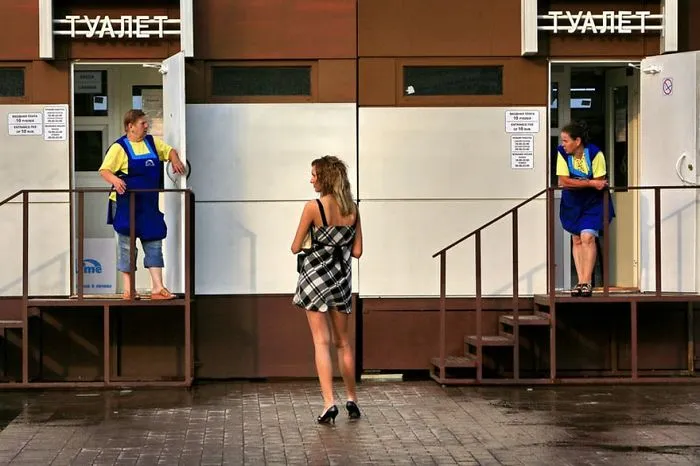 170 Honest Pictures Of Russia You'll Never See On Postcards By Street Photographer Alexander Petrosyan