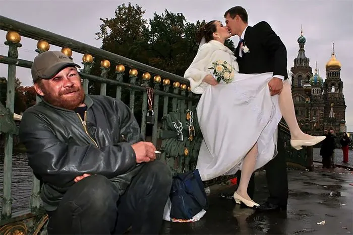 170 Honest Pictures Of Russia You'll Never See On Postcards By Street Photographer Alexander Petrosyan