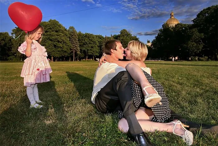 170 Honest Pictures Of Russia You'll Never See On Postcards By Street Photographer Alexander Petrosyan