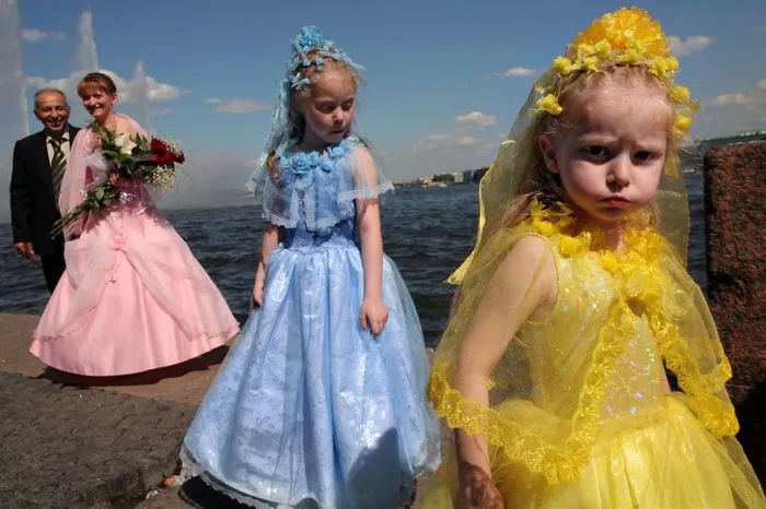 170 Honest Pictures Of Russia You'll Never See On Postcards By Street Photographer Alexander Petrosyan