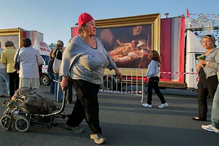 170 Honest Pictures Of Russia You'll Never See On Postcards By Street Photographer Alexander Petrosyan