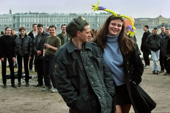 170 Honest Pictures Of Russia You'll Never See On Postcards By Street Photographer Alexander Petrosyan