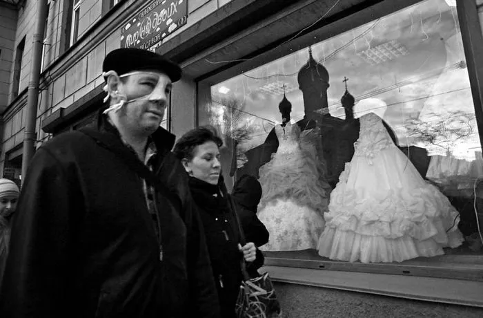 170 Honest Pictures Of Russia You'll Never See On Postcards By Street Photographer Alexander Petrosyan