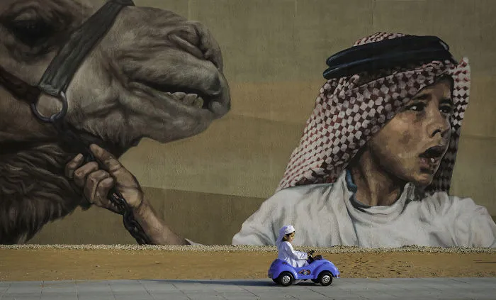 Mustafa Jindi, Emiratos Árabes