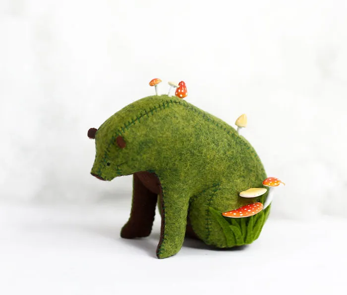 I Felt Bears That Carry Tiny Worlds On Their Shoulders