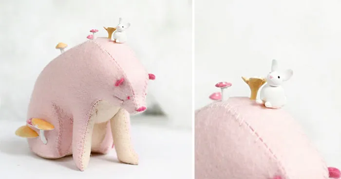 I Felt Bears That Carry Tiny Worlds On Their Shoulders