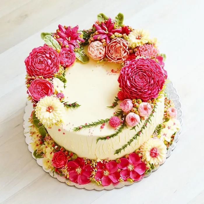 30 Blooming Flower Cakes To Celebrate The Return Of Spring