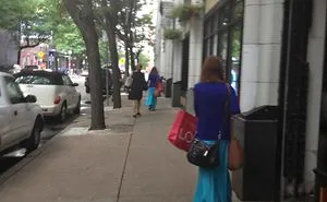 59 Real Life Glitches Caught On Camera