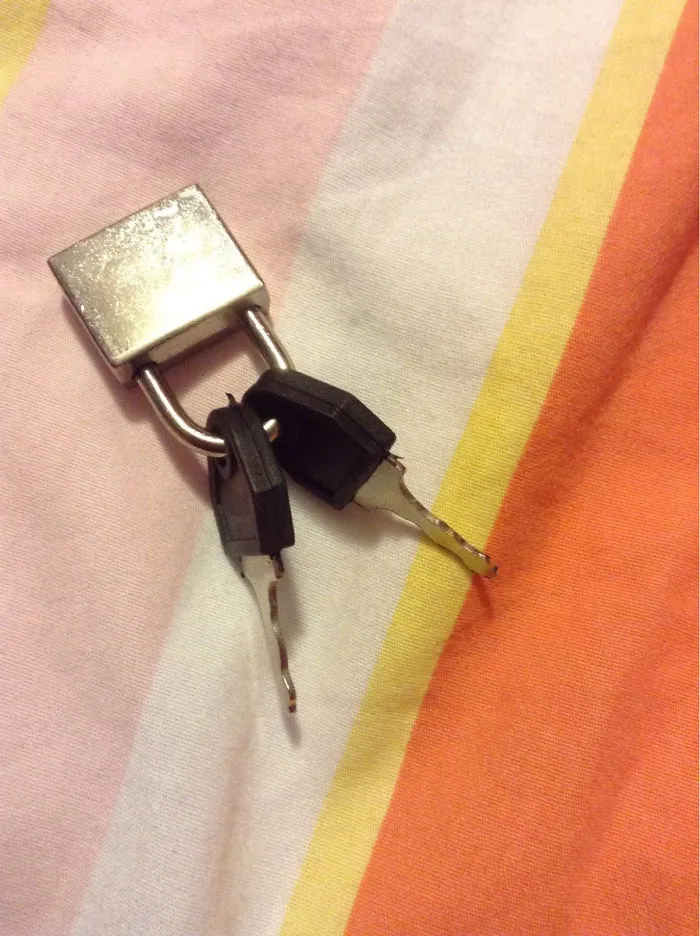Mi novia no quería perder las llaves de este candado