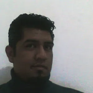 Alejandr0 M