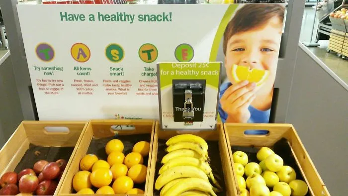 My Supermarket Lets You Eat Produce While You Shop For A 25 Cents